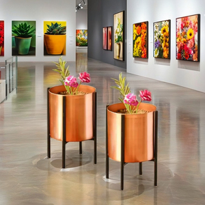 Pots de jardinières cylindriques en cuivre avec supports croisés en fer cuivre élégant (Ensemble de 2) - Product Image 3