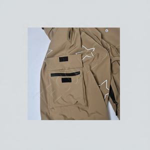 Pantalones de esquí unisex personalizados al por mayor, impermeables 10.000 mm, transpirables, de secado rápido, con forro polar, holgados, tipo cargo, para nieve. - Product Image 4