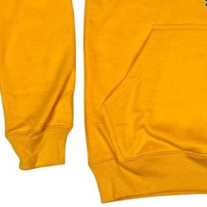 เสื้อสเวตเชิ้ตคอกลม Iota Phi Theta Gold Crest ผ้าเชนิลล์ พรีเมียม เสื้อผ้ากรีกสำหรับพี่น้องในสมาคม - Product Image 3