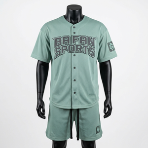 Conjunto de camiseta sin mangas y pantalones cortos para hombre, 180 GSM, poliéster suave, color verde menta, tela de malla, logotipo personalizado. - Product Image 6