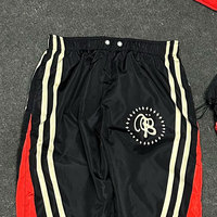 Ensembles de survêtements coupe-vent unisexes personnalisés avec logo imprimé, 100 % polyester respirant de poids moyen, prix de gros 2026