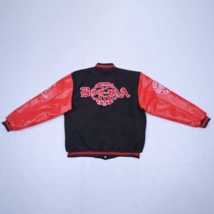 แจ็คเก็ตวาร์ซิตี้วินเทจสำหรับผู้ชาย แจ็คเก็ตเบสบอลแบบ Letterman แขนหนังสั่งทำพิเศษ ทรงเข้ารูป กระดุมเขาสัตว์ ทันสมัย ผลิตตามแบบ OEM - Product Image 3