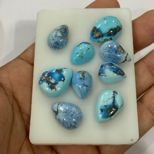 Cabochons en turquoise naturelle Golden Hill, forme poire, dos plat et lisse, bleu pastel, 2-10 carats, turquoise du Kazakhstan non traitée - Product Image 4