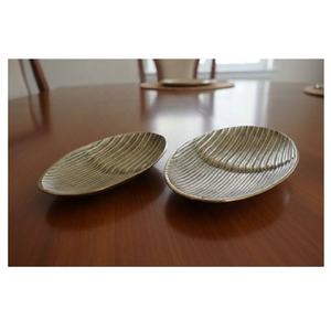 Platos de Aluminio de Forma Ovalada con Acabado de Latón Antiguo, Vajilla Tradicional Multiusos - Product Image 4