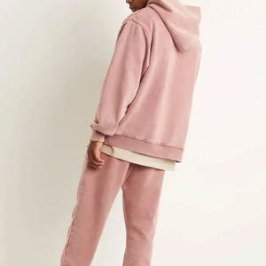 Basiques du vêtement d'hiver : sweats à capuche délavés, couleur unie, 100% coton, écologiques, durables, vêtements de mode fabriqués au Pakistan - Product Image 4