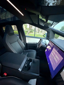 Cybertruck Serie Foundation, SUV con Tracción en las Cuatro Ruedas, Batería de Litio, Asientos de Cuero y Techo Panorámico - Product Image 4