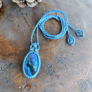 Collier Pendentif Macramé Fait Main avec Perles, en Alliage Cuivre-Zinc, Effet Naturel Scintillant, Style Bohème, Guérison, Cordon Ajustable, Bijou Anniversaire - Product Image 1