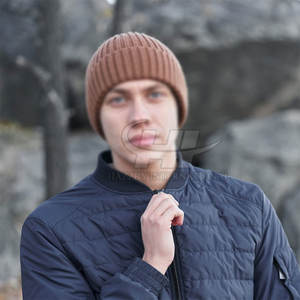 หมวกบีนนี่แบบสั่งทำพิเศษสำหรับฤดูหนาว ดีไซน์ใหม่ ขายส่ง ผลิตจากขนสัตว์ 100% พิมพ์ลายดิจิทัล น้ำหนักเบา ใส่ได้ทั้งชายและหญิง - Product Image 3