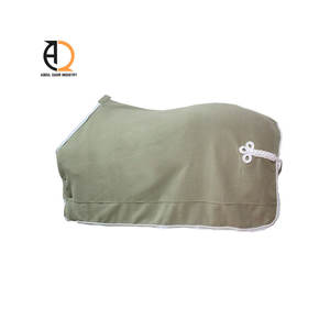 Manta Impermeable y Transpirable para Caballos, para Invierno, con Correas Ajustables - Product Image 2
