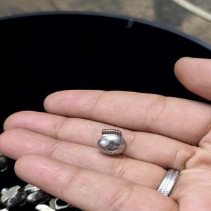 Axe d'engrenage conique usiné sur mesure en acier inoxydable et laiton avec engrenages droits et coniques - Haute Qualité Modèle 331 CNC SHOP FLOOR - Product Image 4