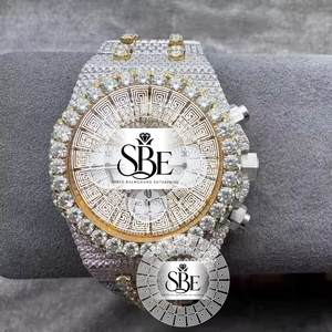 Montre chronographe en acier inoxydable la plus vendue avec diamants, idéale pour les cadeaux d'entreprise et les programmes de reconnaissance des cadres. - Product Image 4