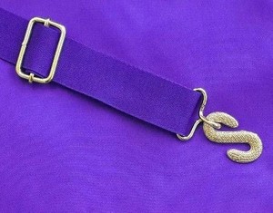 Delantal Masónico Ceremonial de la Ilustre Cámara Maestra, Bordado a Mano en Morado con Flecos y Borlas, Regalia Masónica - Product Image 2