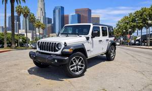 Jeep Wrangler 2024 LIMPIO, Nuevo, con Mejoras, Jeep Wrangler Rubicon Usado, SUV, Año del Modelo 2023 - Product Image 1