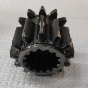Engrenage droit ZANGO SU21185 compatible avec tracteur JD modèle 2000 – Pièce de rechange agricole numérique légère de haute qualité - Product Image 1