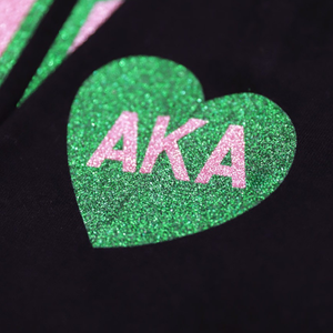 Camiseta Negra de Manga Larga AKA 1908 para Mujer, Bordado Chenille, Ropa de Hermandad Griega, Algodón Premium, Corte Elegante - Product Image 5