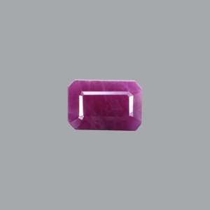 6.4 Carat Oval Cut African Ruby Loose Gemstone for Fine Jewelry - Product Image 1