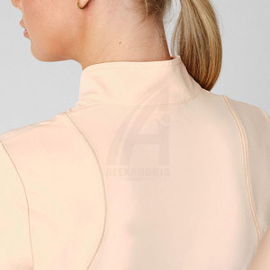 Camiseta de manga larga transpirable para equitación de mujer, capa base de alto rendimiento para montar a caballo de Alexandria Industries - Product Image 4