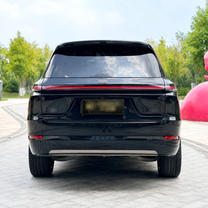2025 Li Auto L9 Ultra Smart Refresh EREV SUV, 2660 km de kilométrage, 6 places, 1.5T AWD, Véhicules d'occasion en gros de fournisseur chinois - Product Image 5