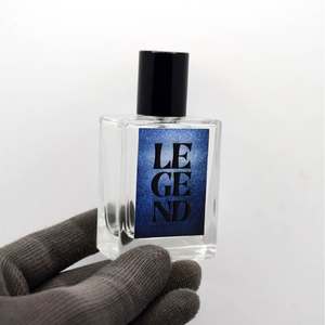 Étiquettes autocollantes pour flacons de parfum en PVC de qualité supérieure |   Étiquettes adhésives imperméables imprimées en UV en relief pour parfums, rouges à lèvres et soins de la peau - Product Image 5