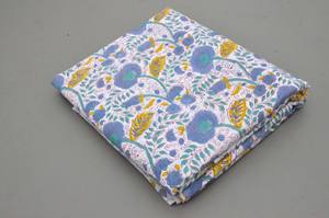 Tela 100% Algodón Suave y Puro con Estampado Floral para Ropa - Túnica India para Vestidos, Cortinas, Ropa de Dormir, Juguetes, Ligera - Product Image 5