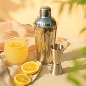 Ensemble de shaker à cocktails en acier inoxydable de luxe 750 ml, kit de barman pour mélanger les boissons, les mocktails et les cocktails, en gros - Product Image 4