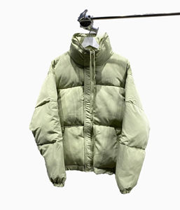 High Loft Insulated Puffer Jacket with Hood Men’s Custom Logo Winter Bubble Jacket Waterproof Outer Shell - Product Image 4