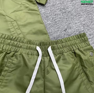 Conjunto de Camiseta y Pantalones Cortos para Hombre Neimat, Color Verde Sólido, Manga Corta, Casual, Transpirable, Felpa Francesa de Algodón, 220g, Cintura Elástica Alta - Product Image 3