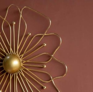 Décoration murale en métal finition or artisanale, décoration artistique suspendue - Product Image 3