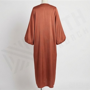 Bata de satén de seda de lujo personalizada para mujer, vestido Abaya abierto y modesto, ropa islámica tradicional transpirable para Eid y Ramadán - Product Image 2