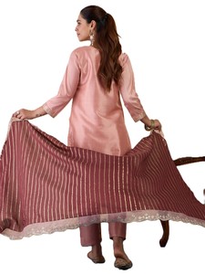 Ensemble 3 pièces pour femmes, kurta en soie à broderies florales, pantalon droit, dupatta en chanderi, salwar kameez traditionnel indien, tenue de fête pakistanaise - Product Image 4