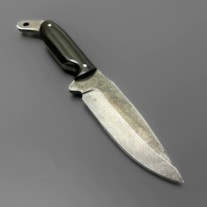 Couteau de chasse de poche personnalisé fait main, pointe tombante, acier Damas, manche intégral, couteau de survie pour camping en extérieur, étui en cuir, vente en gros - Product Image 3