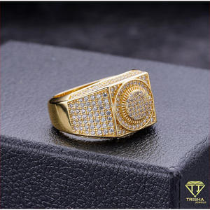 Anillo de Plata 925 Premium con Diamante Cultivado en Laboratorio, Diseño Cuadrado, para Colecciones de Joyería de Boutique al por Mayor - Product Image 4