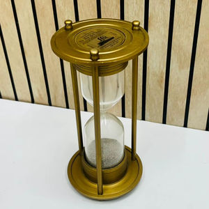 Reloj de Arena de Aluminio Chapado en Oro de 8'' con Diseño 3D de Ángel Animal |   Pie Decorativo de Mesa de Estilo Vintage para Graduación (Otto 1869) - Product Image 1