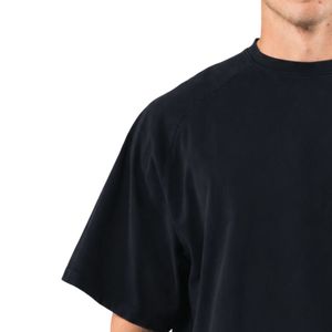 เสื้อยืดโอเวอร์ไซส์สีดำสำหรับผู้ชาย ผ้าฝ้ายพรีเมียม คอกลม ทรงหลวม สไตล์ลำลอง สตรีทแวร์ ชุดลำลองสำหรับชีวิตประจำวัน - Product Image 3