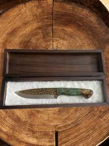Cuchillo utilitario de acero de Damasco SHARP POINT TRADES con hoja de punta curva, mango de madera y funda de cuero, 6.7 pulgadas de longitud total, grado DIY - Product Image 3