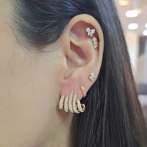 Boucles d'oreilles créoles minimalistes de luxe moderne, serties de diamants en griffes et pavé de pierres de laboratoire, en or massif 14K 18K, prix d'usine - Product Image 6