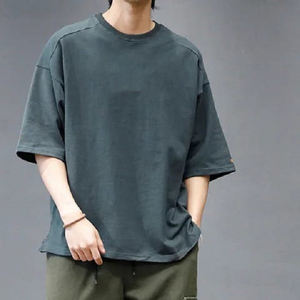 Factory Direct T-shirt en coton surdimensionné pour hommes avec conception d'épaule tombante Impression de qualité personnalisée Plus Size Feature Front Logo - Product Image 1