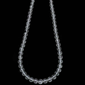 Collier élégant de perles de cristal pour les femmes avec une belle déclaration éblouissante - Product Image 1