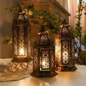 Lanterne décorative artisanale en métal antique, porte-bougie pour mariage, décoration intérieure/extérieure, éclairage festif, lampe lanterne. - Product Image 1