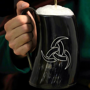 Taza de Cuerno de Búfalo Hecha a Mano Personalizada |   Accesorios de Bar Vikingos al por Mayor - Product Image 1