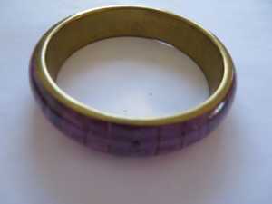 Bracelets pour femmes en résine brillante, imperméables, finition métallique, couleurs personnalisées, uniques, faits à la main, cadeau d'affaires, événements festifs, sur mesure - Product Image 4