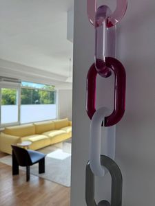 Multicolor Resin Link Chain Hanging <b>Wall</b> <b>Decor</b> Large Acrylic Interlocking Link 1Art For Hotel Lobby Restaurant Interior Design - Product Image 4