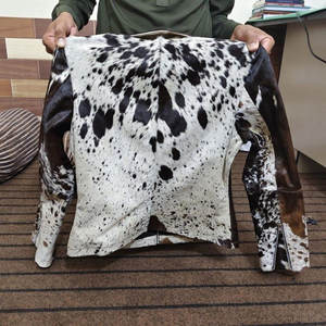 Blouson d'hiver de luxe personnalisé en cuir de vachette imprimé animalier, zippé, style streetwear, bomber, pour motard et pilote de moto - Product Image 3