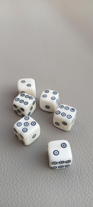 Jeu de dés en os naturel écologique fait main, style sportif, forme naturelle pour jeux de société et objets de collection par PERFECT ENTERPRISES - Product Image 6