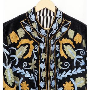 Veste en velours de coton respirant 100% brodée à la main en Inde, col rond, motif floral, manches longues, automne, décontractée pour femmes - Product Image 5