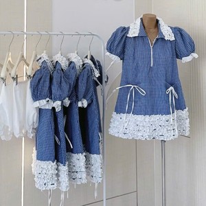 Robe Courte Vintage OEM à Carreaux, Manches Bouffantes, Bordure en Dentelle, Taille à Cordon, Silhouette Évasée, Respirante en Coton/Fibre de Bambou, Décontractée - Product Image 1