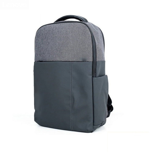 Sac à dos moderne en nylon gris et noir, style décontracté, utilisable en toutes saisons - Product Image 5