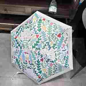 Parasol pliable portable noir à double usage pour femme, motif floral classique peint à la main, protection UV, idéal pour les cadeaux d'affaires - Product Image 3