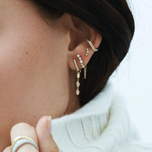 Wholesale Lab Diamond Stud <b>Earrings</b> 0.18 CT 5 Diamond <b>Earrings</b> Minimalist Dainty Gold <b>Earrings</b> Everyday Jewelry Supplier OEM ODM - Product Image 3