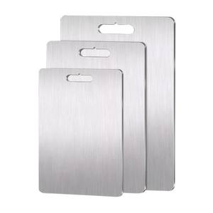 Planche à découper en acier inoxydable pour la cuisine moderne à domicile, les hôtels et les restaurants, de qualité supérieure, à un prix bas et abordable. - Product Image 4